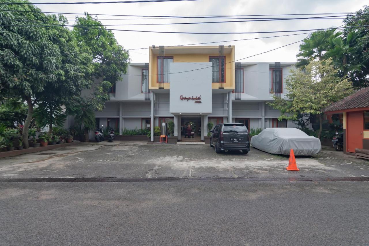 Koolkost Near Bandung Station Hotel Buitenkant foto